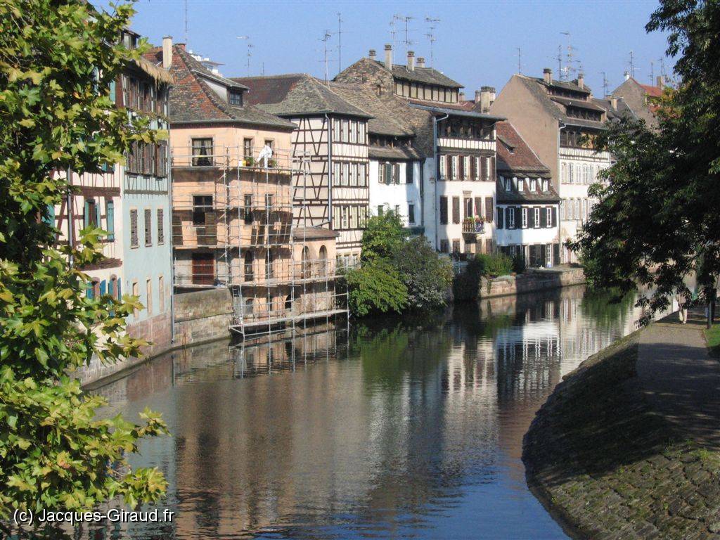 2005-10-12 14-47-52 Octobre 78,1mm 1_800_eme F8,0.jpg